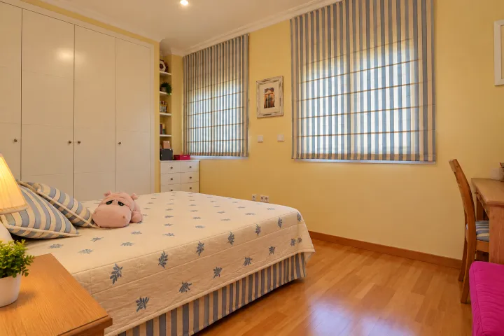 Ático dúplex con piscina privada y vistas privilegiadas al Montgó y al Castillo de Dénia
