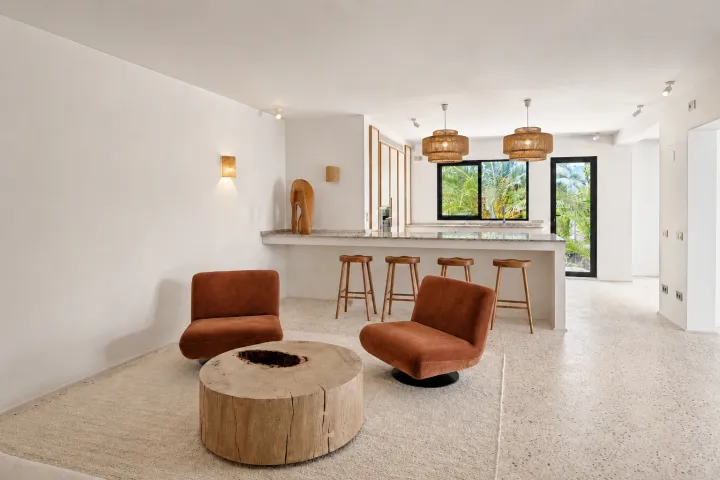 Exclusiva villa mediterránea con vistas panorámicas al mar en Jávea