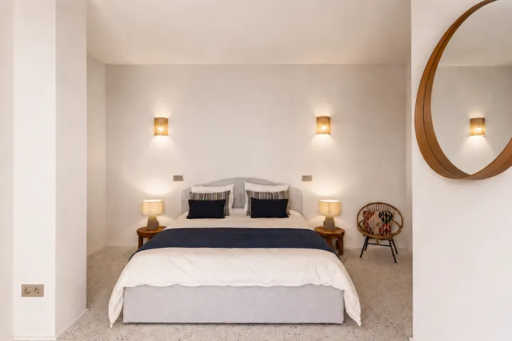 Exclusiva villa mediterránea con vistas panorámicas al mar en Jávea