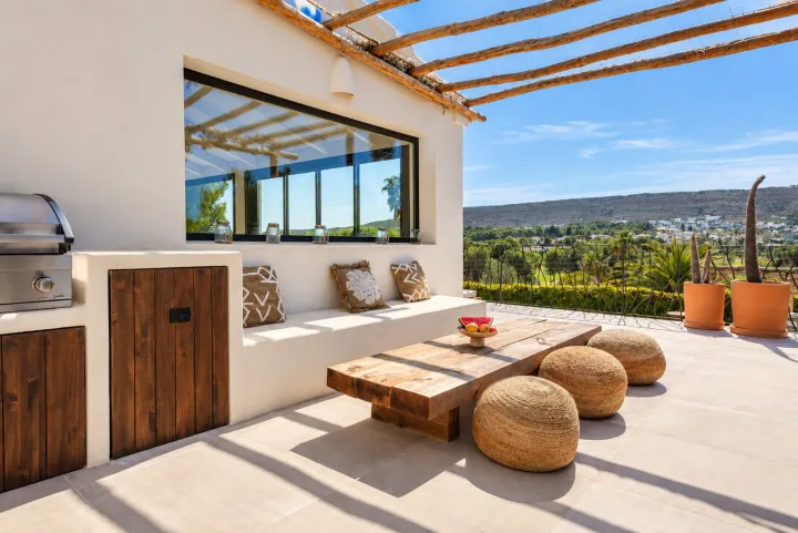 Villa mediterránea de seis dormitorios en Tarraula, Jávea