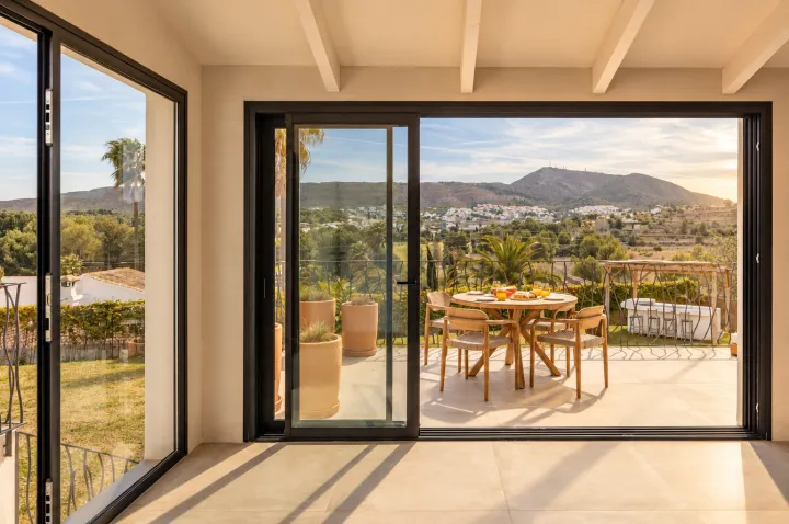 Villa mediterránea de seis dormitorios en Tarraula, Jávea