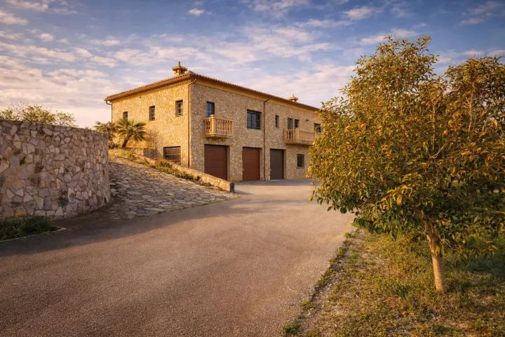 Ferme méditerranéenne avec vignobles privés et vue sur le Montgó, entre Jávea et Benitachell