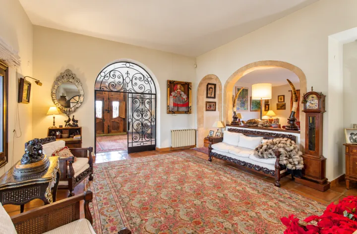 Eine Villa mit mediterraner Seele und Blick auf den Montgó in Dénia