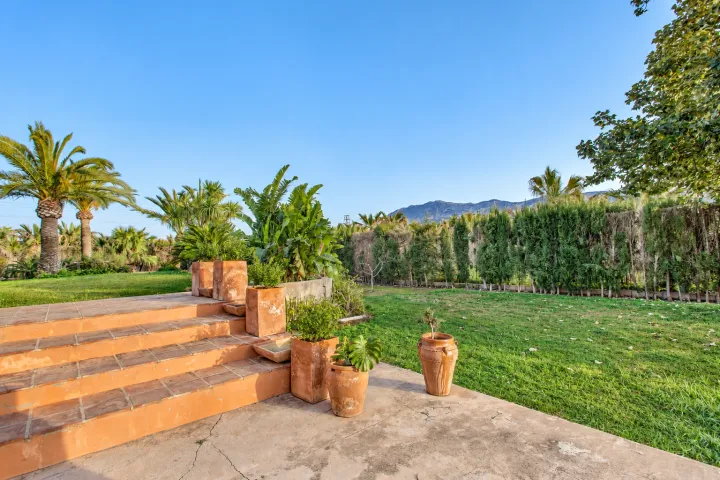 Eine Villa mit mediterraner Seele und Blick auf den Montgó in Dénia