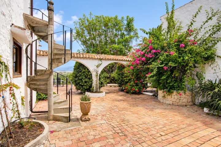 Luxusimmobilie in Dénia: 32.000  m 2 um das Mittelmeer privat zu leben
